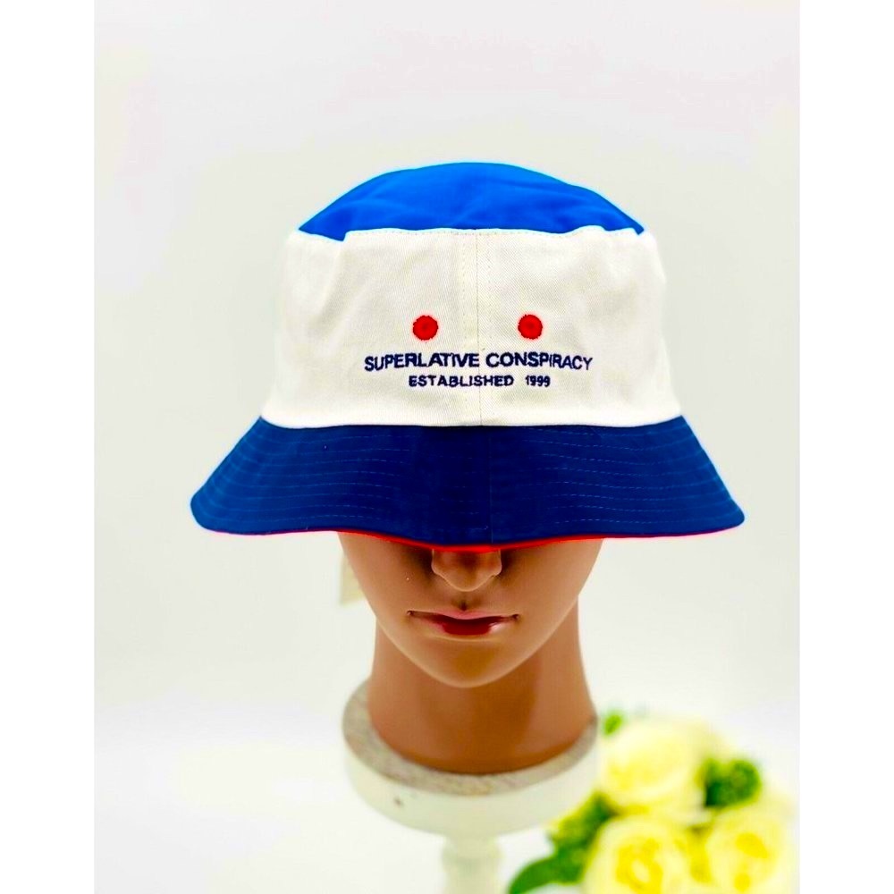 WeSC Unisex Reversible Bucket Hat Small-Med Navy Red White NEW - Picture 6 of 10